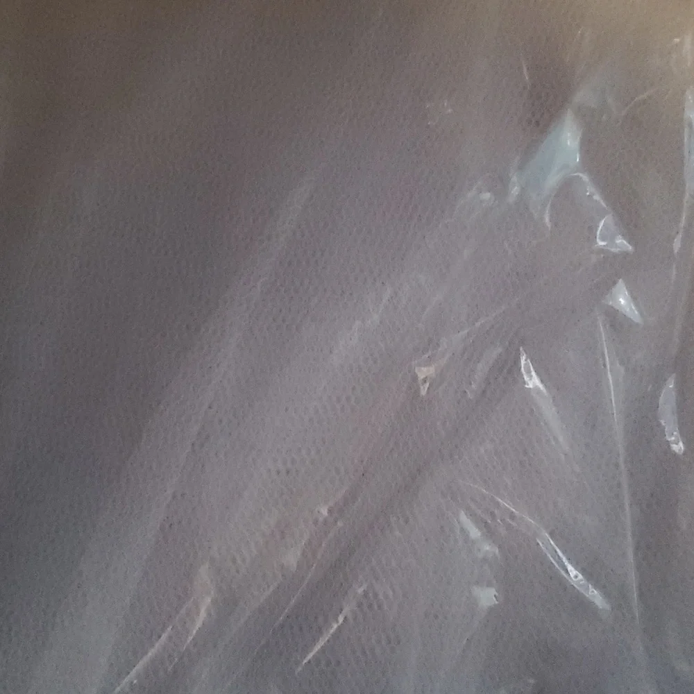 N/A white mesh